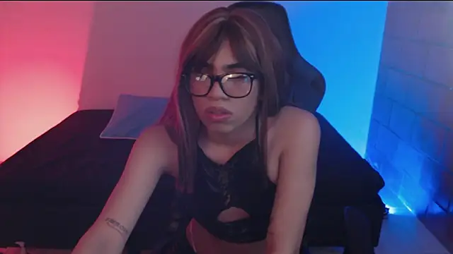 Snapshot of Baby-Angel777 chatting on 12-20-25, 02:07 Baby-Angel777 online show from 12-20-25, 02:07