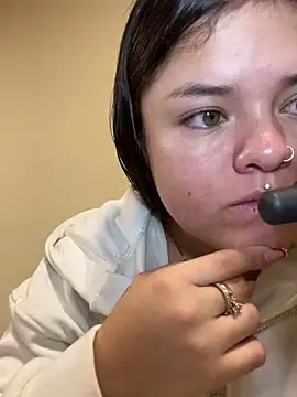 Camila Duarte2 online show from 03-06-26, 01:29