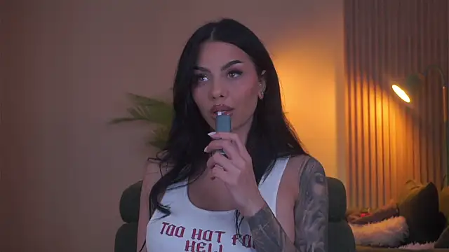 Ivy Trix online show from 04-27-26, 06:17