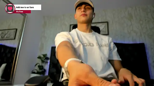 Lander Cruz online show from 04-13-26, 08:47