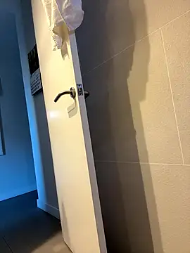 Snapshot of andresbale chatting on 01-11-26, 08:19 andresbale online show from 01-11-26, 08:19