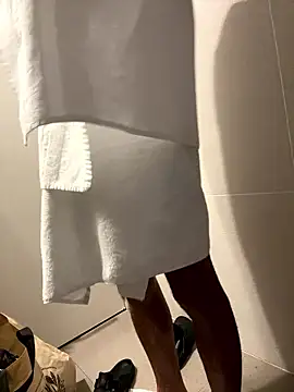 Snapshot of andresbale chatting on 01-17-26, 04:22 andresbale online show from 01-17-26, 04:22