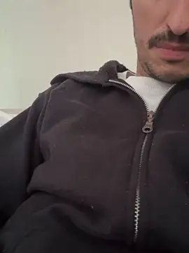 Snapshot of andresbale chatting on 02-11-26, 11:59 andresbale online show from 02-11-26, 11:59