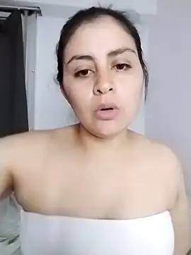 latina prohibida online show from 02-15-26, 01:35