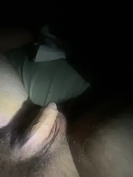 Snapshot of moneymaker50 chatting on 01-11-26, 06:40 moneymaker50 online show from 01-11-26, 06:40