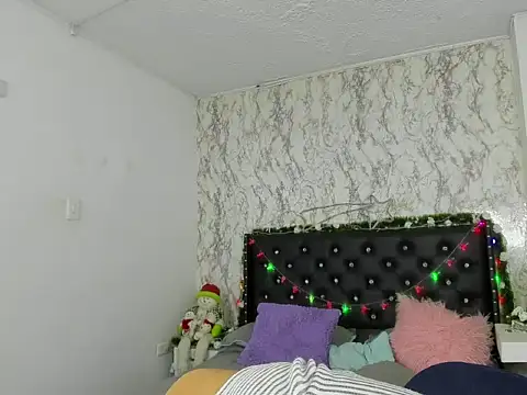 Snapshot of BlakeNoir_ chatting on 12-13-25, 08:25 BlakeNoir online show from 12-13-25, 08:25