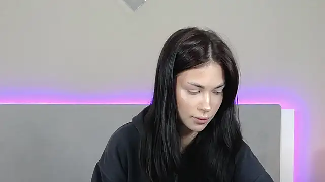 RachaelMils online show from 03-27-26, 04:07