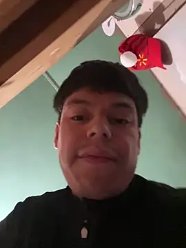 Imnotabatman45 online show from 12-19-25, 12:23