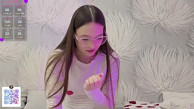 Snapshot of Harlybaby_2007 chatting on 02-04-26, 08:14 Harlybaby 2007 online show from 02-04-26, 08:14