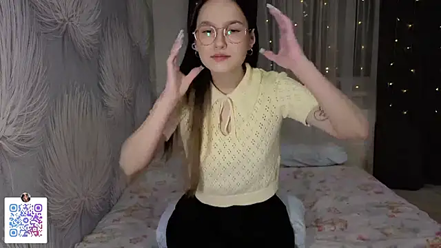 Snapshot of Harlybaby_2007 chatting on 03-01-26, 08:11 Harlybaby 2007 online show from 03-01-26, 08:11