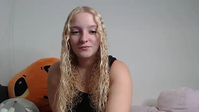 Sophie cute06 online show from 12-23-25, 08:12