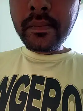 Snapshot of samsexjuice chatting on 02-23-26, 09:28 samsexjuice online show from 02-23-26, 09:28