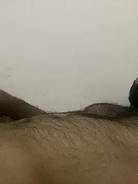 Shihba9633 online show from 12-19-25, 11:01