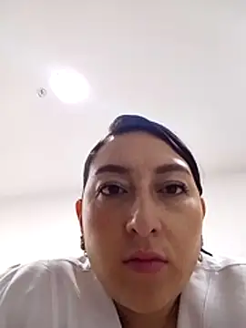 Valeria montana  online show from 01-13-26, 11:37