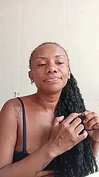 Snapshot of GrethaVianna chatting on 02-03-26, 01:49 GrethaVianna online show from 02-03-26, 01:49