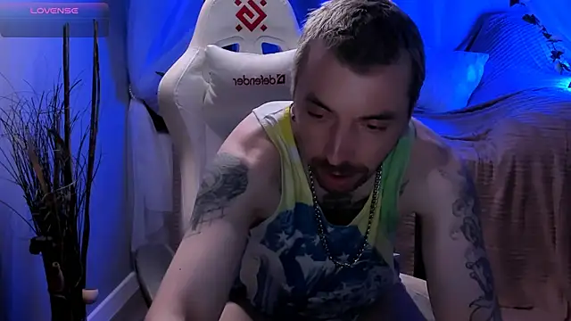 shaun white online show from 12-14-25, 11:04