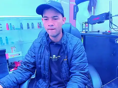 SweeXioji online show from 01-07-26, 12:18