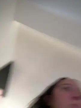 KIARA VOS  online show from 12-16-25, 02:22