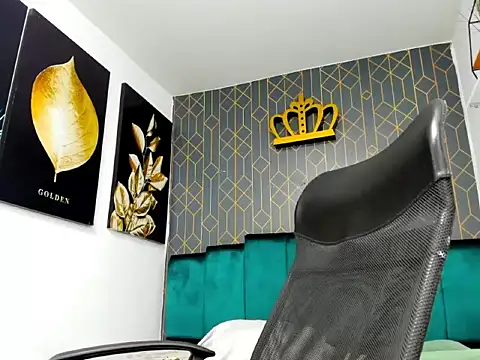 lucky smith1 online show from 02-02-26, 07:56