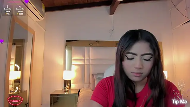 Zoei Moon online show from 01-13-26, 07:08