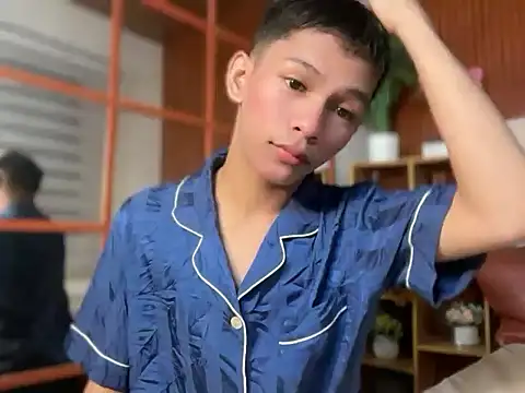 TheBoyAboveYou online show from 02-26-26, 04:39