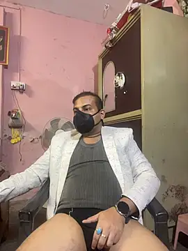 yoyoyohunny online show from 12-15-25, 04:11