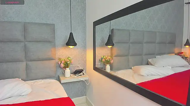 emilyy r online show from 01-06-26, 06:44