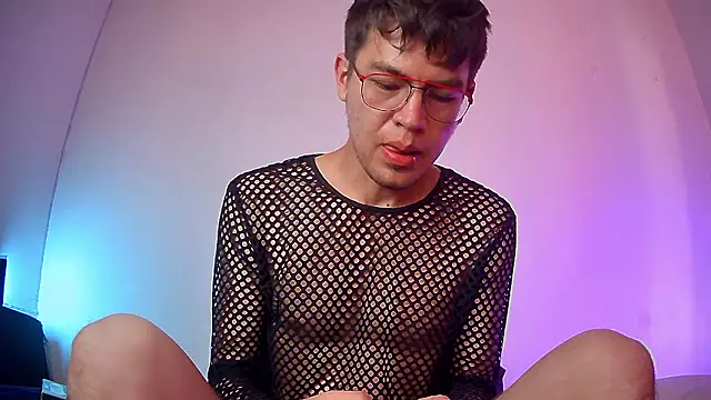 nicolatinboy online show from 02-25-26, 09:13