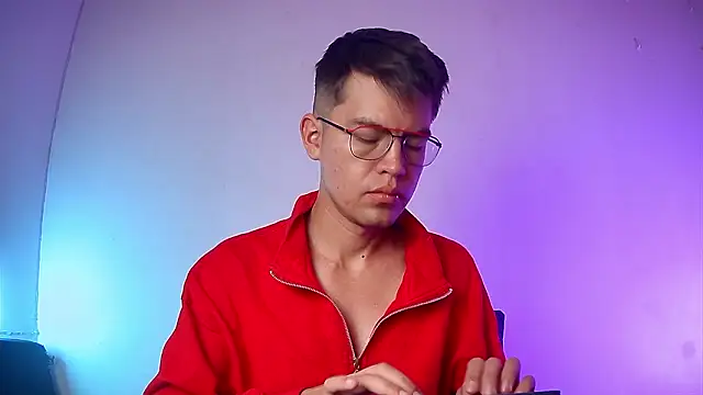 nicolatinboy online show from 03-01-26, 09:17