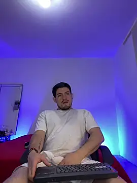 williamsmiiths16 online show from 04-21-26, 10:54