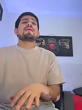 williamsmiiths16 online show from 07-17-26, 11:42