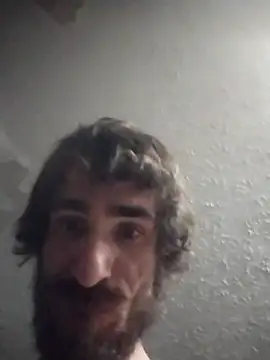 bigjohnson2914 online show from 04-22-26, 07:48