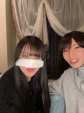 Snapshot of kai_xoxo__ chatting on 12-17-25, 01:17 kai xoxo online show from 12-17-25, 01:17