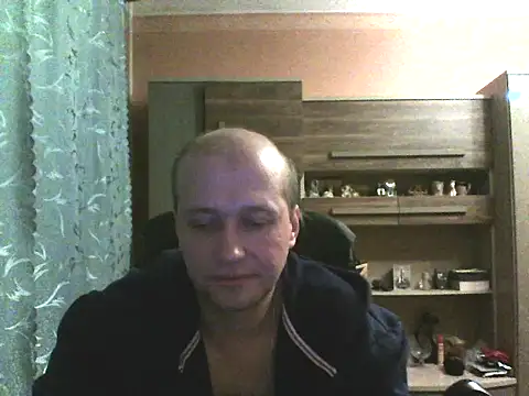 Snapshot of Egorij83 chatting on 12-04-25, 12:31 Egorij83 online show from 12-04-25, 12:31