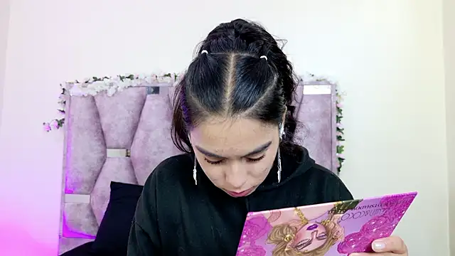 iris and damian online show from 02-25-26, 05:22