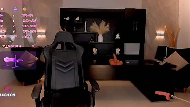 ChloeManson online show from 03-20-25, 09:24