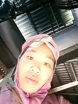 Snapshot of leto616 chatting on 12-15-25, 04:39 leto616 online show from 12-15-25, 04:39