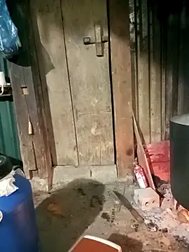 Snapshot of sary-hot2x chatting on 12-14-25, 10:47 sary-hot2x online show from 12-14-25, 10:47