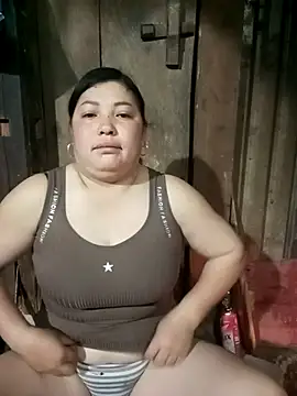 Snapshot of sary-hot2x chatting on 12-15-25, 10:58 sary-hot2x online show from 12-15-25, 10:58