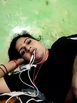 Snapshot of Big_soniya55A chatting on 06-27-26, 01:21 Big soniya55A online show from 06-27-26, 01:21