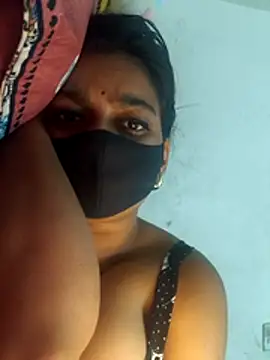 Hotty Tulip online show from 02-20-26, 09:48