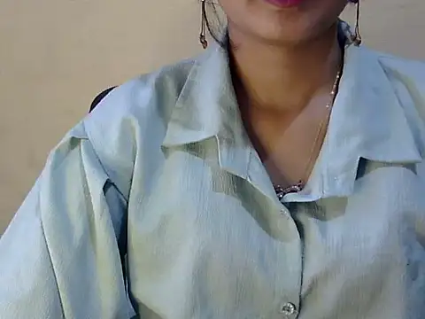 Snapshot of Shab_M chatting on 08-02-26, 08:13 Shab M online show from 08-02-26, 08:13
