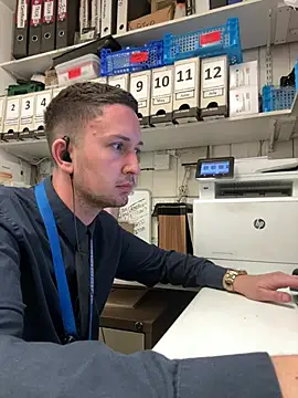 dirtyanal23 online show from 04-25-26, 09:23