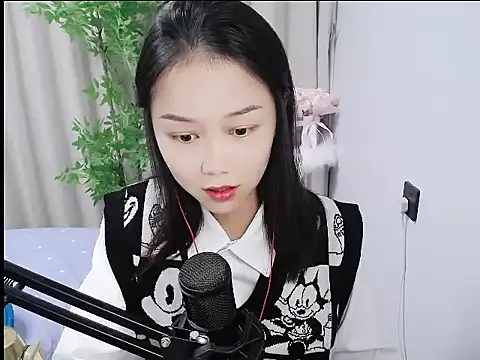 mili923 online show from 12-05-25, 02:03