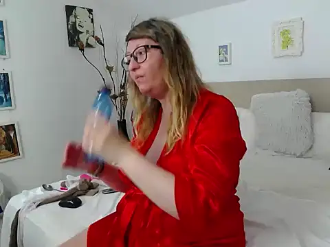 OlgaPavlova online show from 05-17-26, 12:23