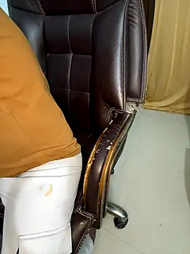 Snapshot of vampirex7 chatting on 12-03-25, 04:05 vampirex7 online show from 12-03-25, 04:05