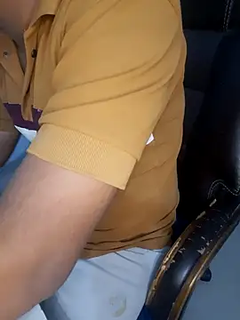 Snapshot of vampirex7 chatting on 12-04-25, 06:34 vampirex7 online show from 12-04-25, 06:34