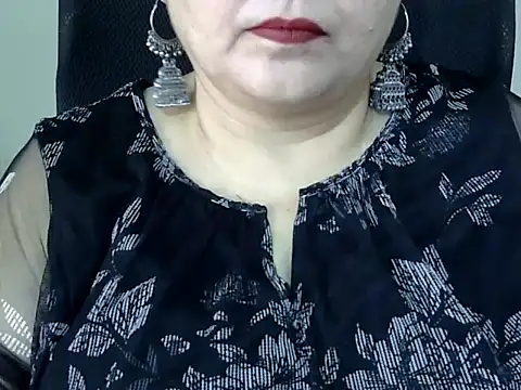 Soniya Sha online show from 04-13-26, 07:25