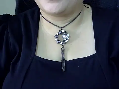 Snapshot of Soniya_Sha chatting on 05-21-26, 06:42 Soniya Sha online show from 05-21-26, 06:42