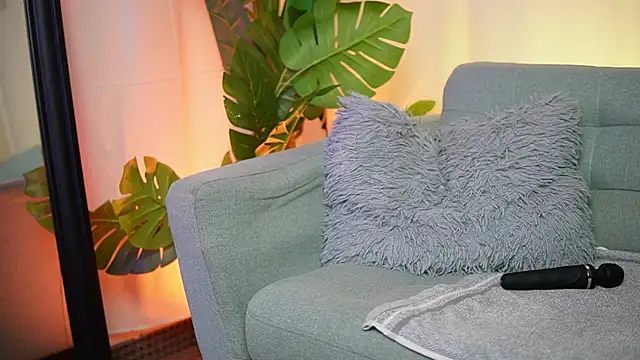 KayleeSmoke online show from 12-21-25, 09:11